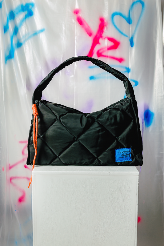 YZ Cozy Handbag in Black