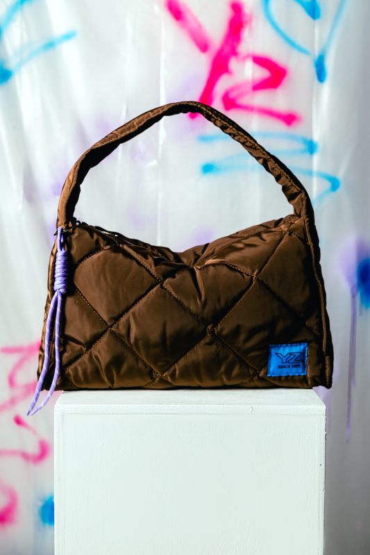 YZ Cozy Handbag in Brown